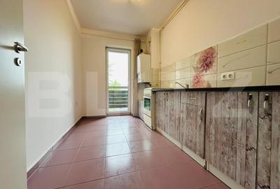 Garsoniera decomandata, 40 mp utili, boxa si loc de parcare, in zona Bartolomeu - 2