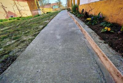 Casă cu 3 camere în Zădăreni - 2