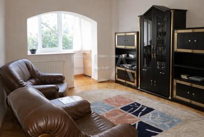 Apartament cu 3 camere semidecomandat, mobilat în Pantelimon