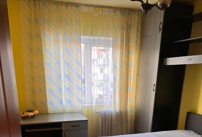 Inchiriez apartament - 4