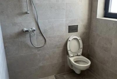 Apartament cu 3 camere decomandat în Parc Zăvoi - 10
