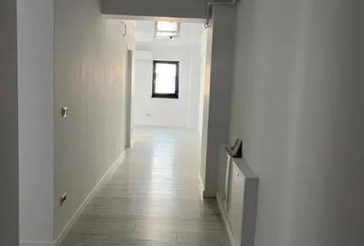 Apartament cu 3 camere decomandat în Nicolina - 5