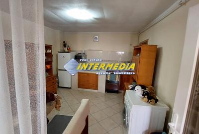 Casă individuală cu 11 camere cu Canalizare în Central - 7