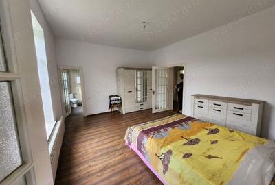 Casă cu 10 camere cu Teren 26417 Mp în Vălenii de Munte - 13