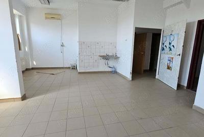 Spațiu comercial, de 45 mp, în Săveni - 5