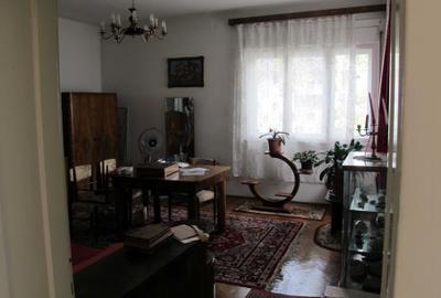 Casă cu 3 camere decomandat în Ultracentral - 4