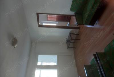 Apartament de vanzare - 3