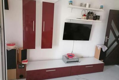 Apartament cu 3 camere decomandat în Chitila - 8