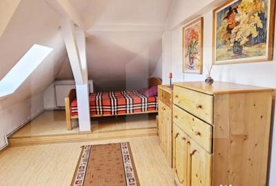 Apartament cu 3 camere semidecomandat în Central