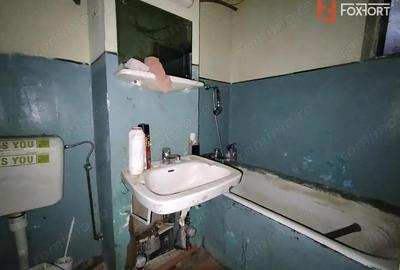 Apartament cu 2 camere decomandat în Dâmbovița