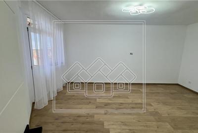 Apartament cu 2 camere decomandat în Turnișor - 6