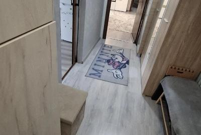 Apartament cu 3 camere semidecomandat în Central - 3
