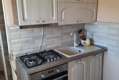 De inchiriat 2 camere, central - 1