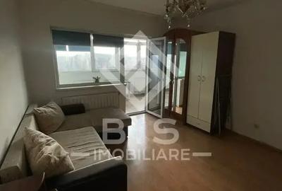 Apartament etaj 3 - Lift Zona Winmark - 7
