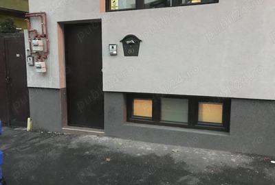 Apartament cu 4 camere decomandat în Central - 2