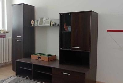 Inchiriez apartament 2camere Favorit - 1