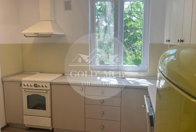 Apartament cu 4 camere decomandat în Rahova - 5