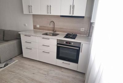 Apartament cu 2 camere semidecomandat în Apărătorii Patriei - 15