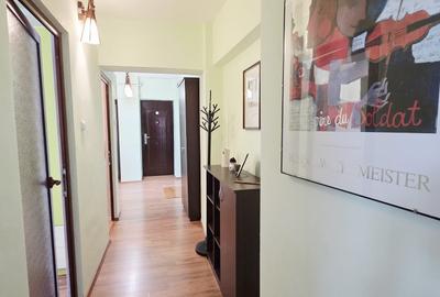 Apartament cu 3 camere decomandat, mobilat în Piața Centrală - 11