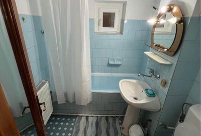 Apartament cu 2 camere decomandat în Micro 17 - 8