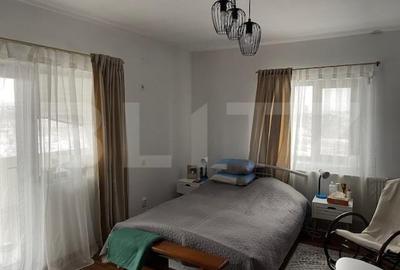 Casă cu 5 camere cu Teren 2501 Mp în Central - 4