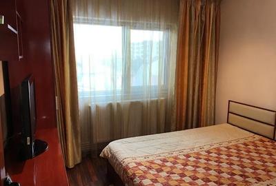Apartament 2 camere decomandat, zona KM 5 - 2