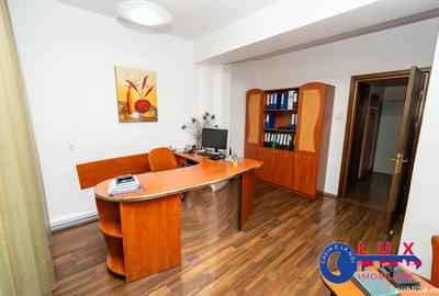 ID 4227 DE VANZARE Apartament 5 camere Str. Babadag - 12