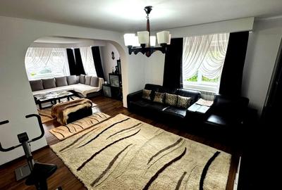 Casa confortabila si spatioasa de vanzare in Frasin - ideala pentru familii - 24