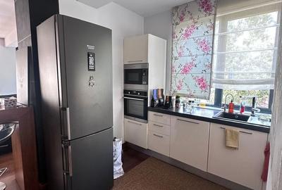 Apartament cu 3 camere, mobilat în Tei - 15