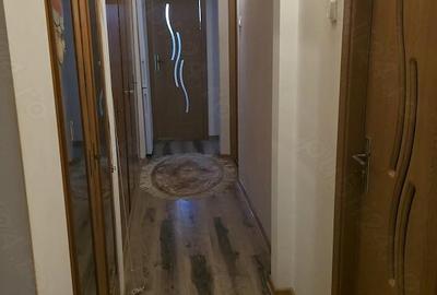 Apartament cu 3 camere decomandat în Dacia - 3