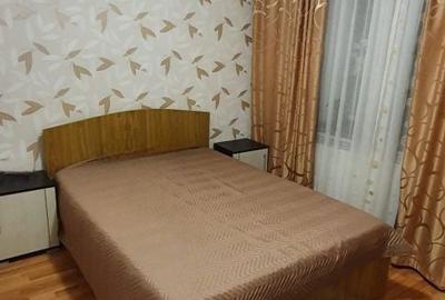 Apartament cu 3 camere decomandat în C5 - 3