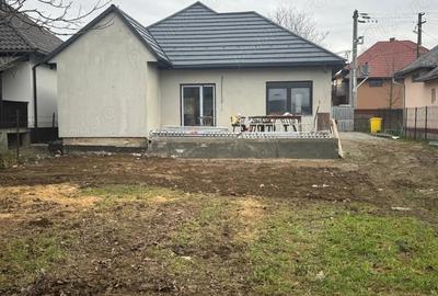 Vand Casa renovata RECENT in Viseu de Mijloc - 2