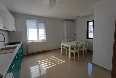Casă cu 4 camere cu Teren 375 Mp în Exterior Vest - 3