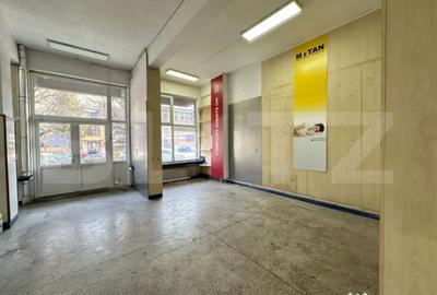 Spațiu comercial, de 87 mp, în Decebal - 5