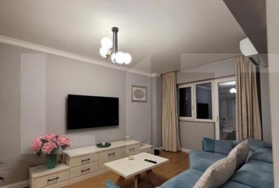 Apartament cu 4 camere decomandat, mobilat în Aurel Vlaicu