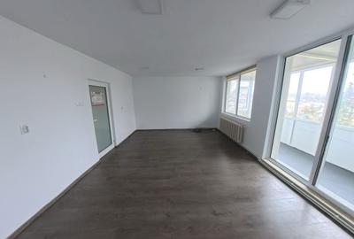 Spațiu comercial, de 32 mp, în Independenței - 4