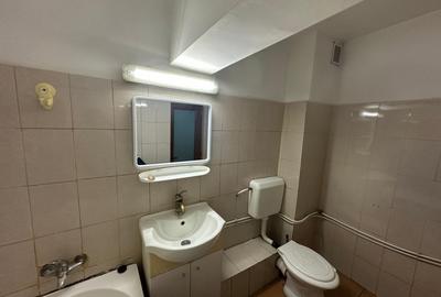 Garsonieră decomandată, mobilată în Central - 5