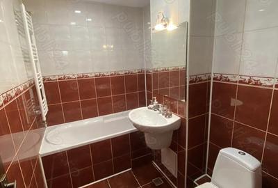 Apartament cu 3 camere decomandat în Central - 4