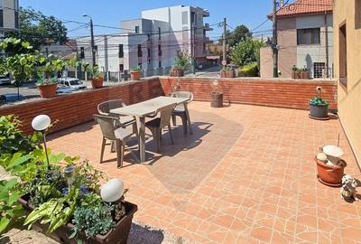 Casă cu 14 camere cu Teren 221 Mp în Coiciu - 20