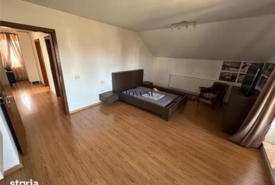 Casă cu 4 camere cu Teren 1000 Mp în Central - 3