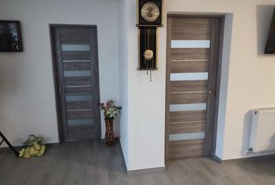 CASA CU 4 CAMERE SUPRAFATA UTILA 170MP SI TEREN 600MP SPRE VANZARE IN AVRIG - 16