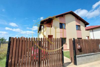 Duplex cu 4 camere cu Canalizare în Dumbrăvița - 1