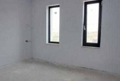 Casă cu 4 camere cu Canalizare în Ciurbești - 8