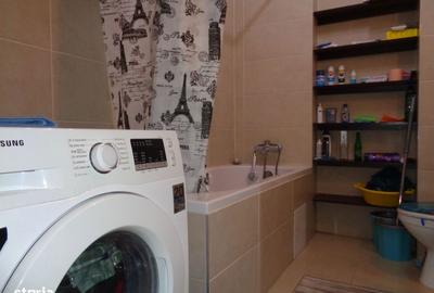 Apartament decomandat în UTA - 8