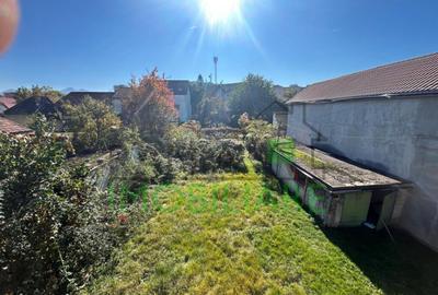 Casa cu 2 apartamente si teren generos-zona centrala, potent - 9