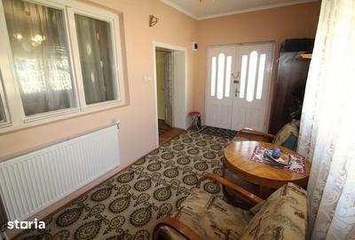 Casă cu 2 camere cu Teren 1058 Mp în Central - 7