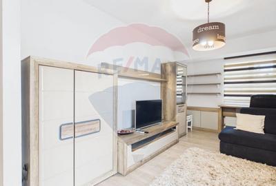Apartament cu 2 camere decomandat în P-ța Muncii - 17