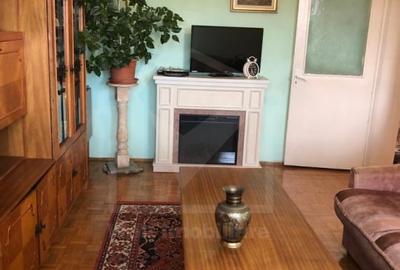 Apartament cu 3 camere decomandat, mobilat în Grigorescu