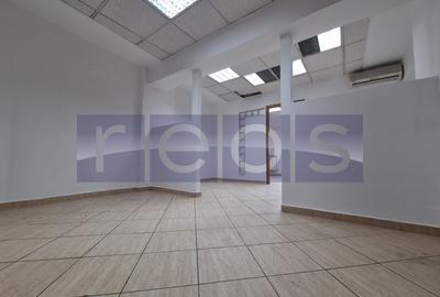 Spațiu comercial, de 590 mp, în Unirii - 32