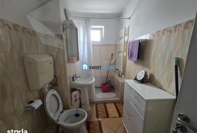 Apartament cu 3 camere semidecomandat în Central - 2